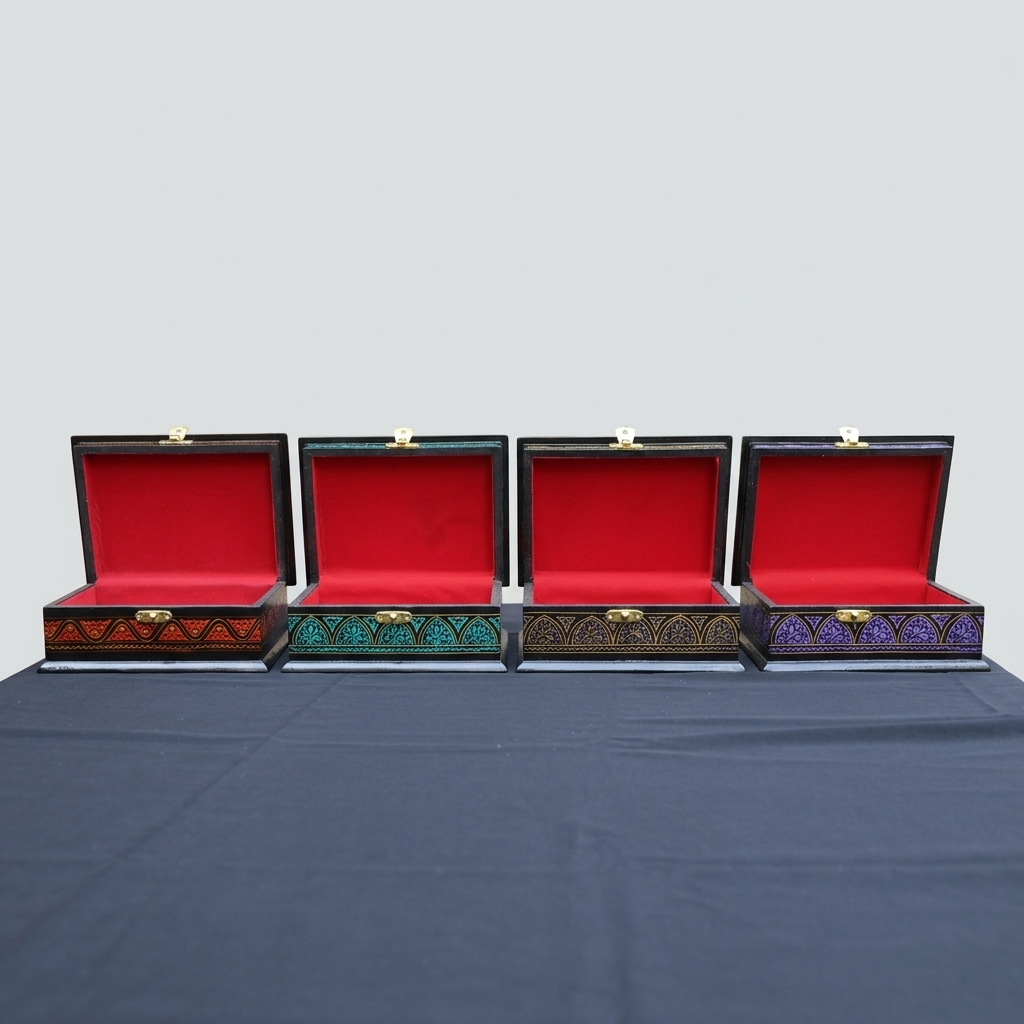Lacquer Art Jewelry Box